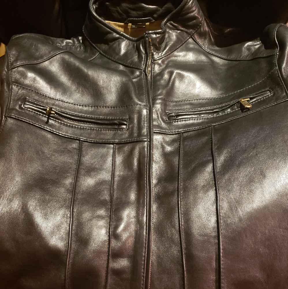 Mens XL only worn 3 times